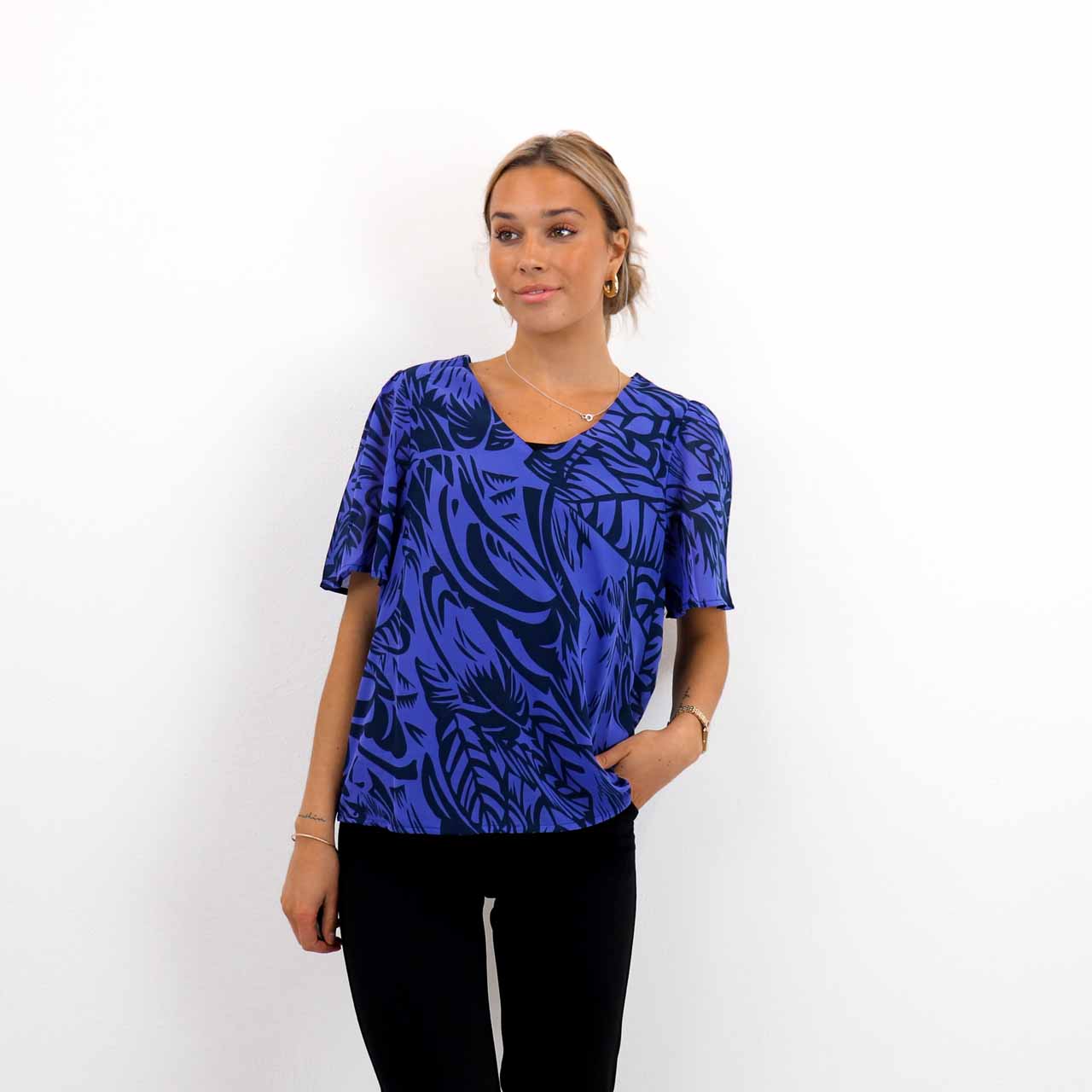 STAR LIFE S/S V-NECK TOP