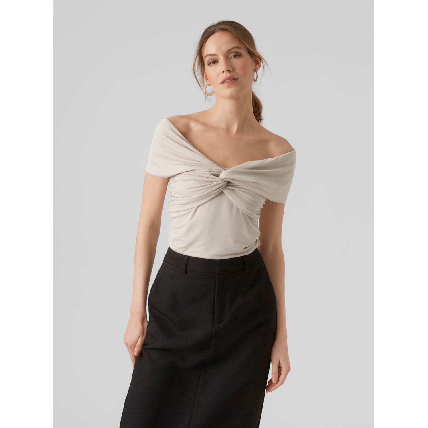 SALLA OFF SHOULDER KNOT TOP