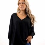 LYDIA LS V-NECK SMOCK TOP