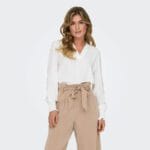 ONLMETTE V-NECK SMOCK TOP