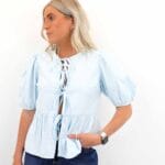 ELLY 2/4 BOW DETAIL TOP