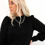 GYA-T TOP