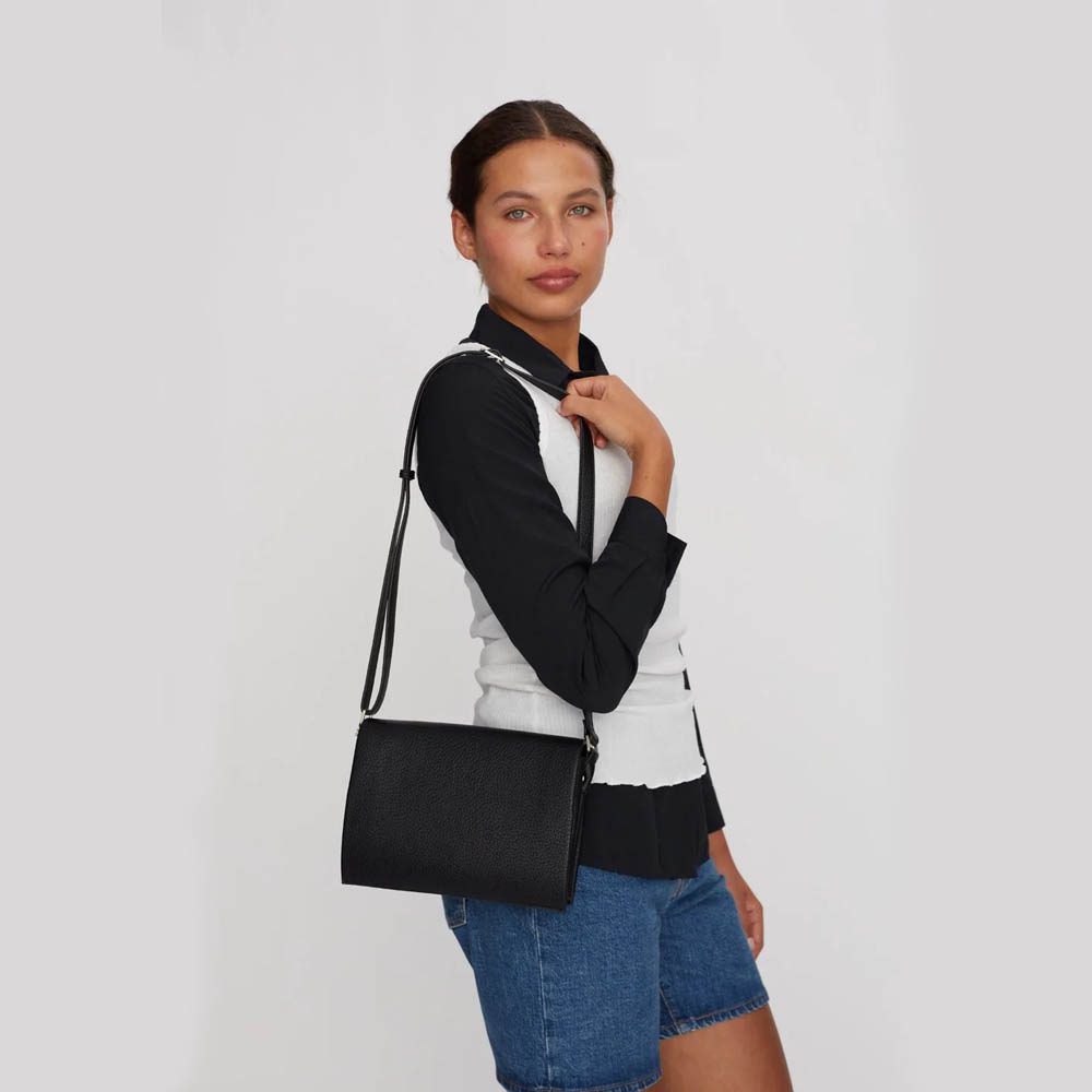 CHRISTA VEGAN BAG