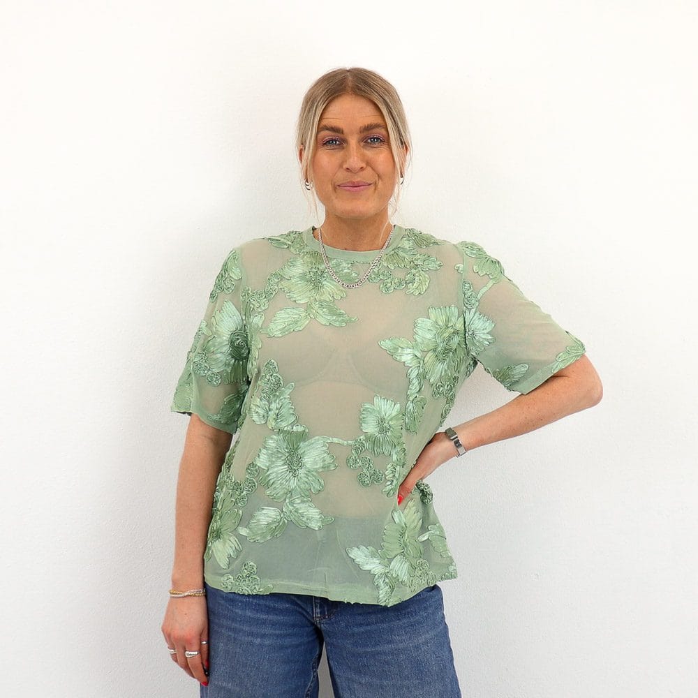 SIS-TEE TOP