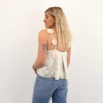 VICILLE V-NECK ROSE SINGLET TOP