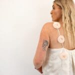 VICILLE V-NECK ROSE SINGLET TOP