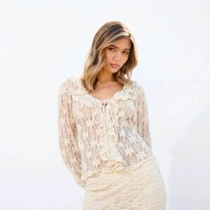ONLPEARLINA LS RUFFLE LACE TOP
