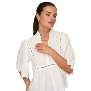 JDYMAYA 2/4 EMBROIDERY TOP