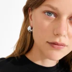 JOHNNIE EARRING