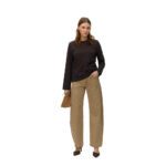 AWNAIMA LS O-NECK BOXY TOP