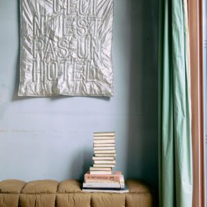 CECI N'EST PAS UN HOTEL, WALL ART