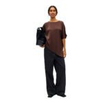 OBJCHILLI S/S ASYMMETRIC SLIT TOP